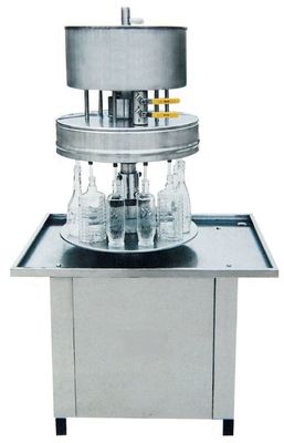 kwaliteit  Grape Vinager Glass Bottle Filling Machine Electric 3 Phase 2000Bph 380V 50Hz fabriek