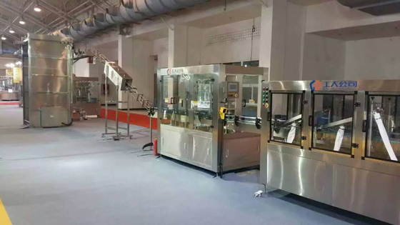 Semi Automatisch Roestvrij staal 304 1000 CPH van de Bier Inblikkend Lijn - 2000 CPH