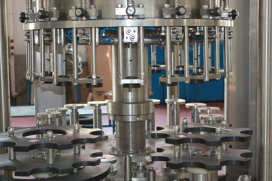 Van de de Productielijn Automatische Fles van de voorstelbrouwerij het Waterwas het Vullen het Afdekken Machine