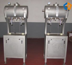 Pneumatische Elektrische Fles Isobarische het Vullen Machine Automatisch met Twee Pijpen