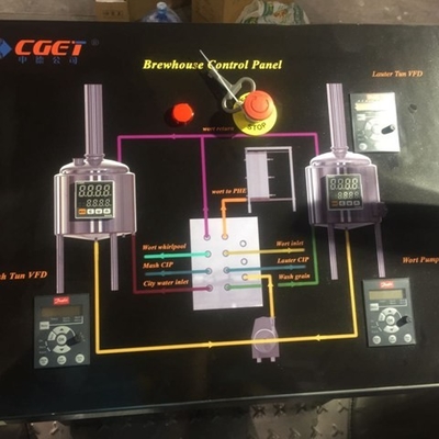 De Tanks van het Materiaalmicrobrewery van roestvrij staal het Kant en klare Microbrewery Elektrische Verwarmen