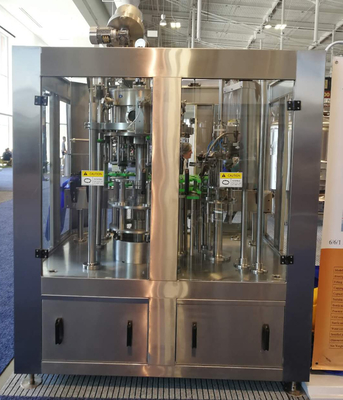 500 BPH Monoblock het Flessenspoelen van het Vullende Machineglas Het Vullende Afdekken