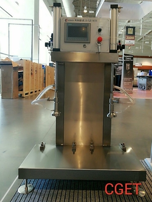 Van de het Vaatjewasmachine en Vuller van het roestvrij staalbier Vullende het Materiaal Handverrichting van het Biervaatje