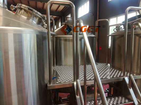 De Ambacht van SUS 304 Het Brouwende Systeem van het Bierbrouwenmateriaal 1000L met ISO-Gediplomeerd Ce