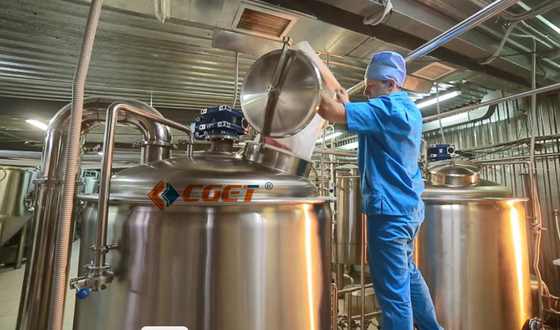 De Ambacht van SUS 304 Het Brouwende Systeem van het Bierbrouwenmateriaal 2000L met ISO-Gediplomeerd Ce
